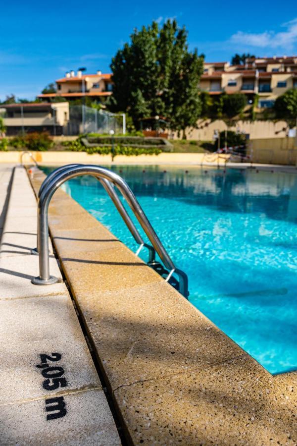 Creaconfort - Casa Do Rio Rio Mau  ภายนอก รูปภาพ